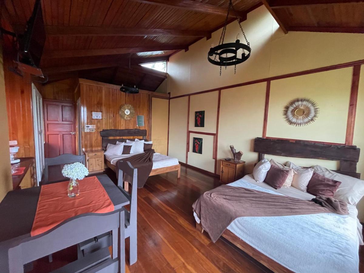 Poás Volcano La Paz Tiquicia Lodge Vara Blanca  Exterior foto